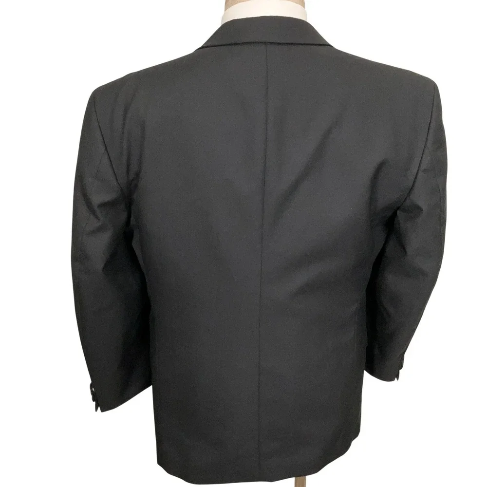 Jones New York missing top